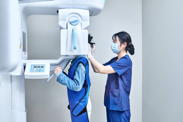 Best Emergency Pediatric Dentist  in Marengo, IA