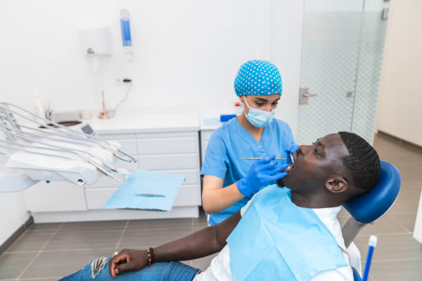 Best Urgent Tooth Repair  in Marengo, IA